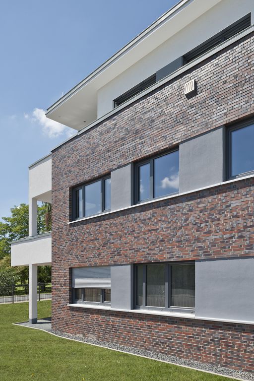 Клинкерный кирпич Feldhaus Klinker K560DF carbona ardor colori — Кирпич